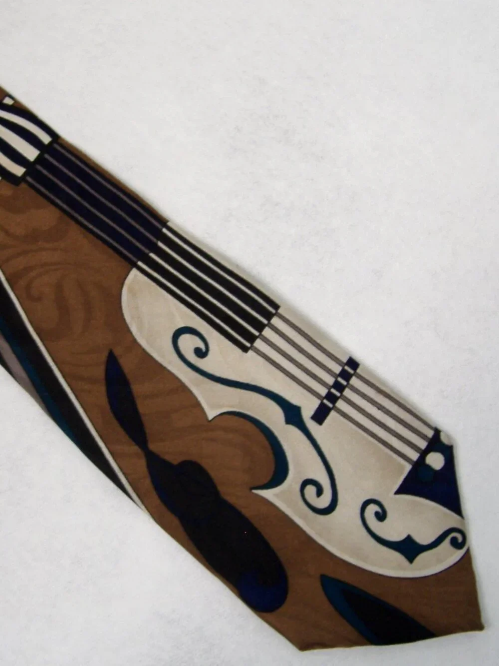 Upbeat Roffe Mens Neckwear Tie 100% Silk Brown Tan Black Music Instrument Cello